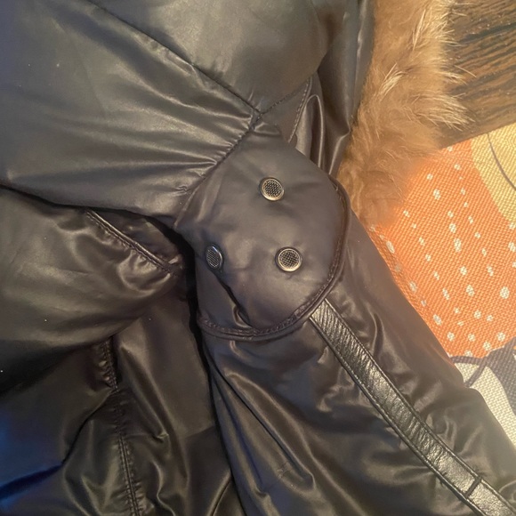 RUDSAK medium coat with real fur (not removable) - Picture 11 of 14